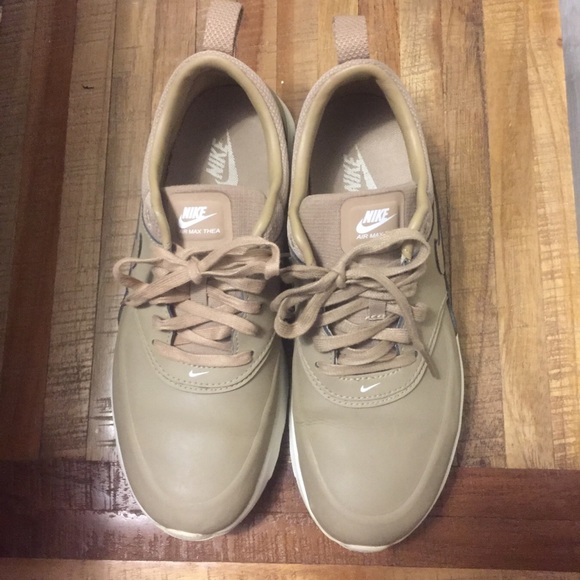 Nike AirMax Premium Thea - Picture 2 of 6